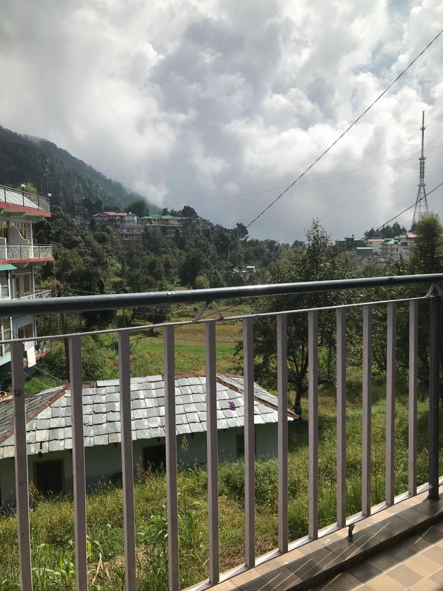 Mcleodganj Diaries Guest House 达兰萨拉 外观 照片