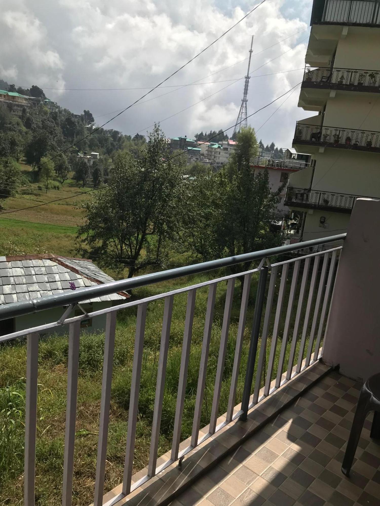 Mcleodganj Diaries Guest House 达兰萨拉 外观 照片