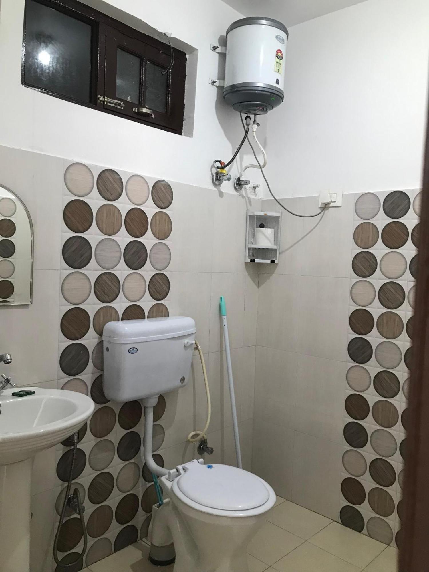 Mcleodganj Diaries Guest House 达兰萨拉 外观 照片