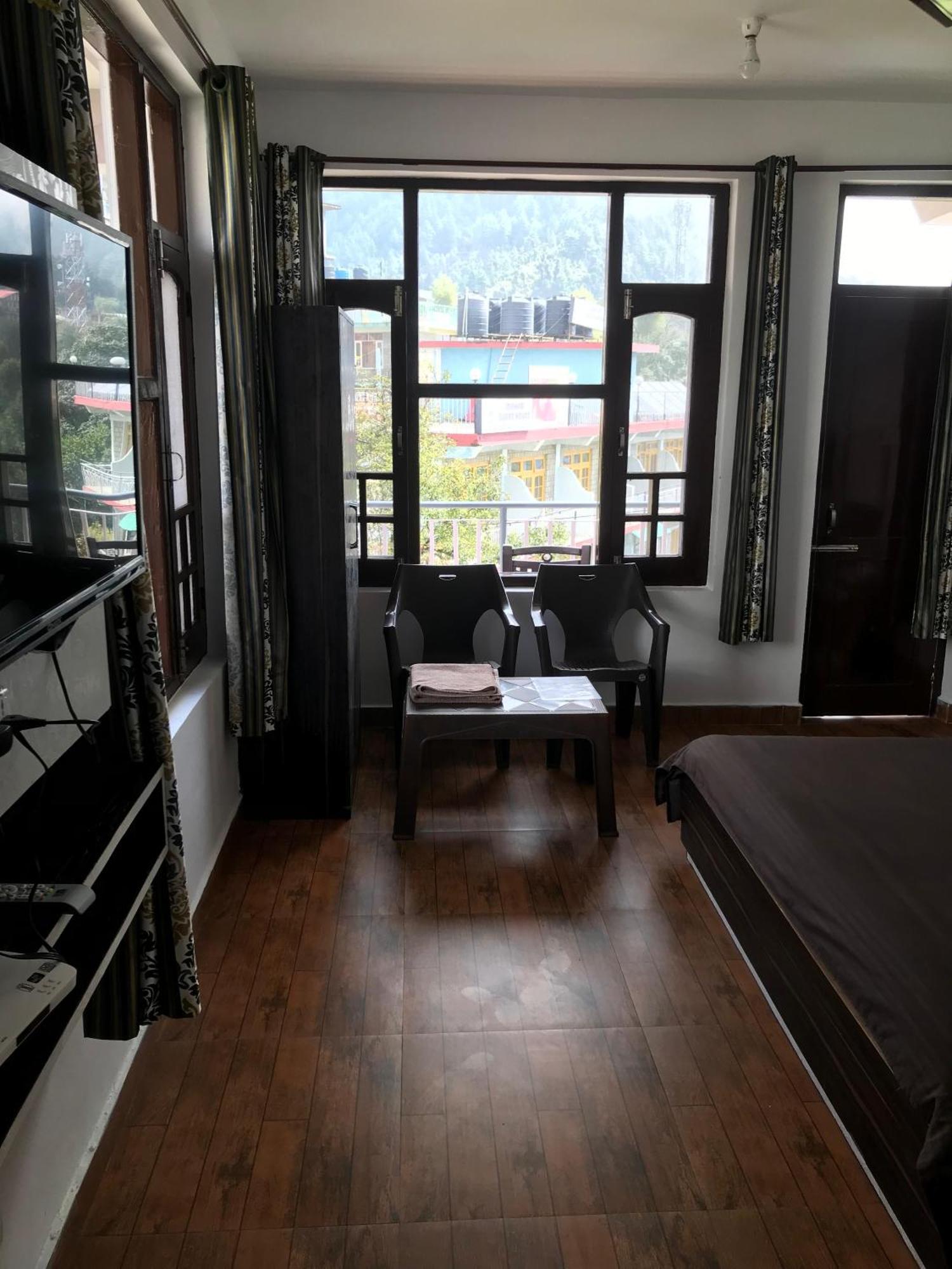 Mcleodganj Diaries Guest House 达兰萨拉 外观 照片