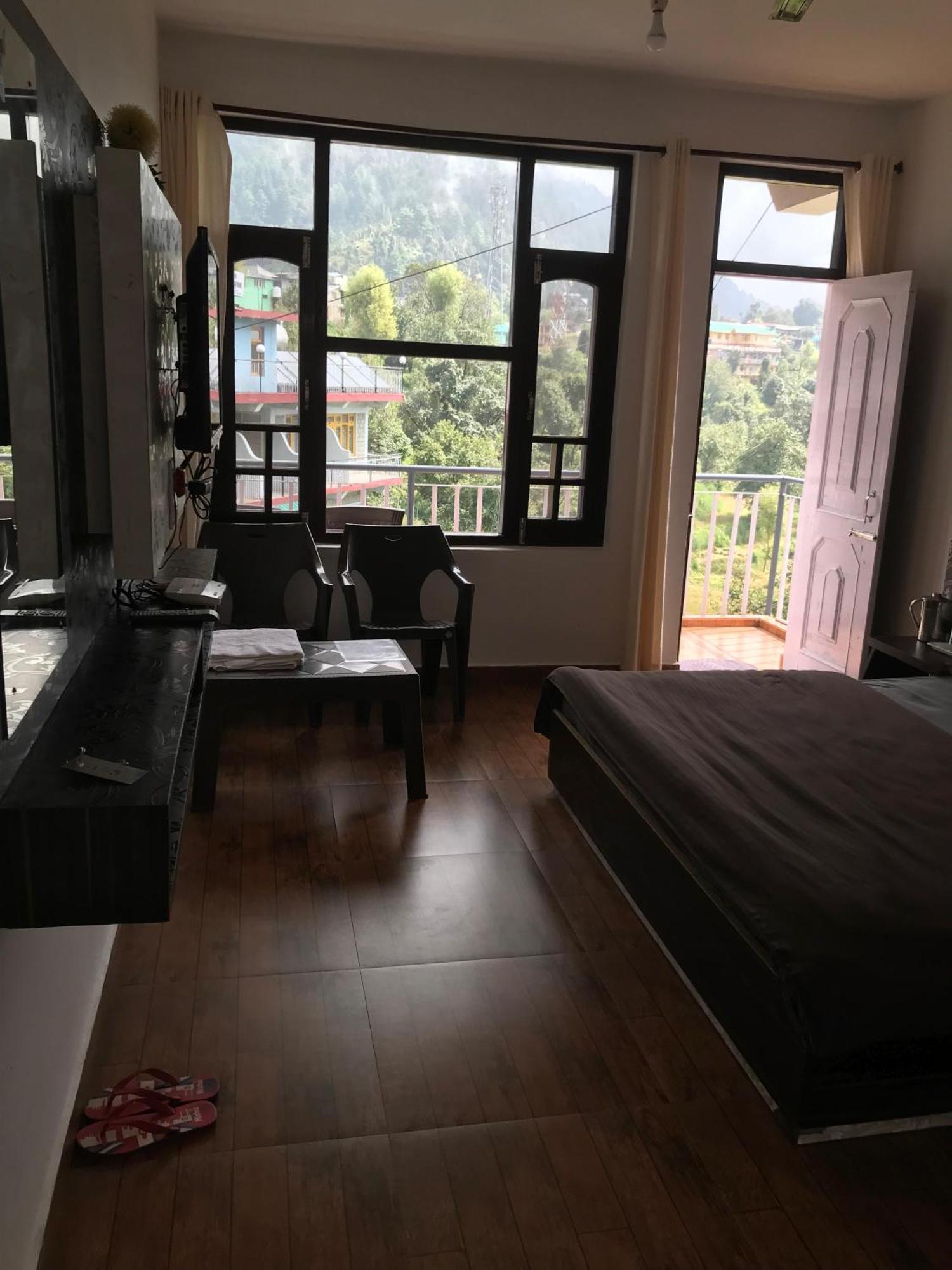 Mcleodganj Diaries Guest House 达兰萨拉 外观 照片