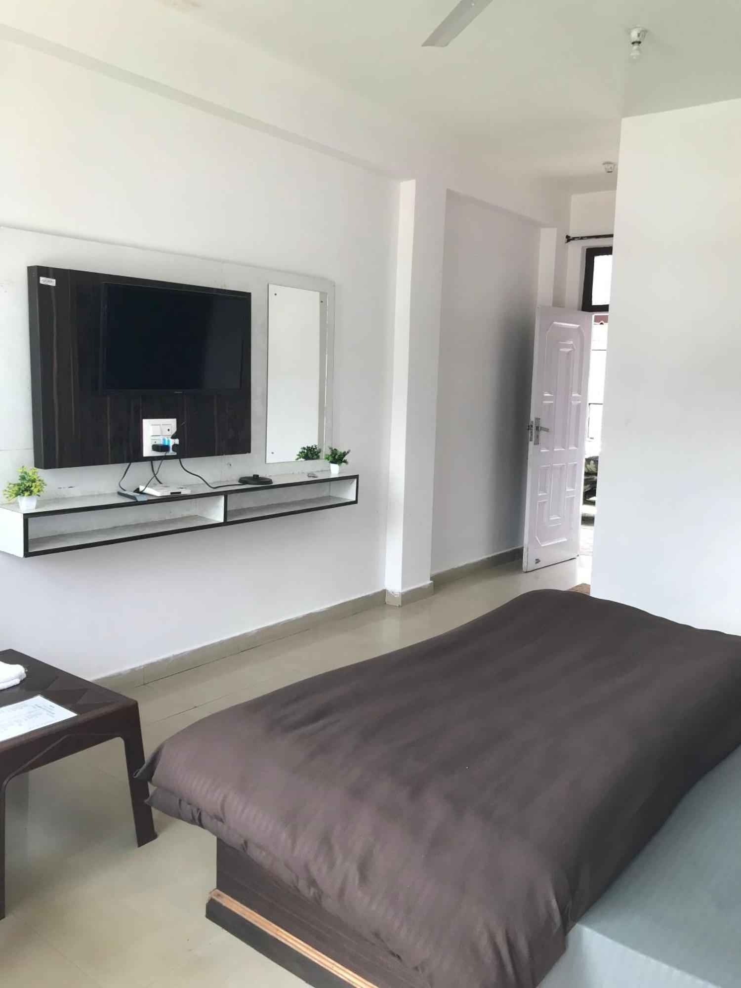Mcleodganj Diaries Guest House 达兰萨拉 外观 照片